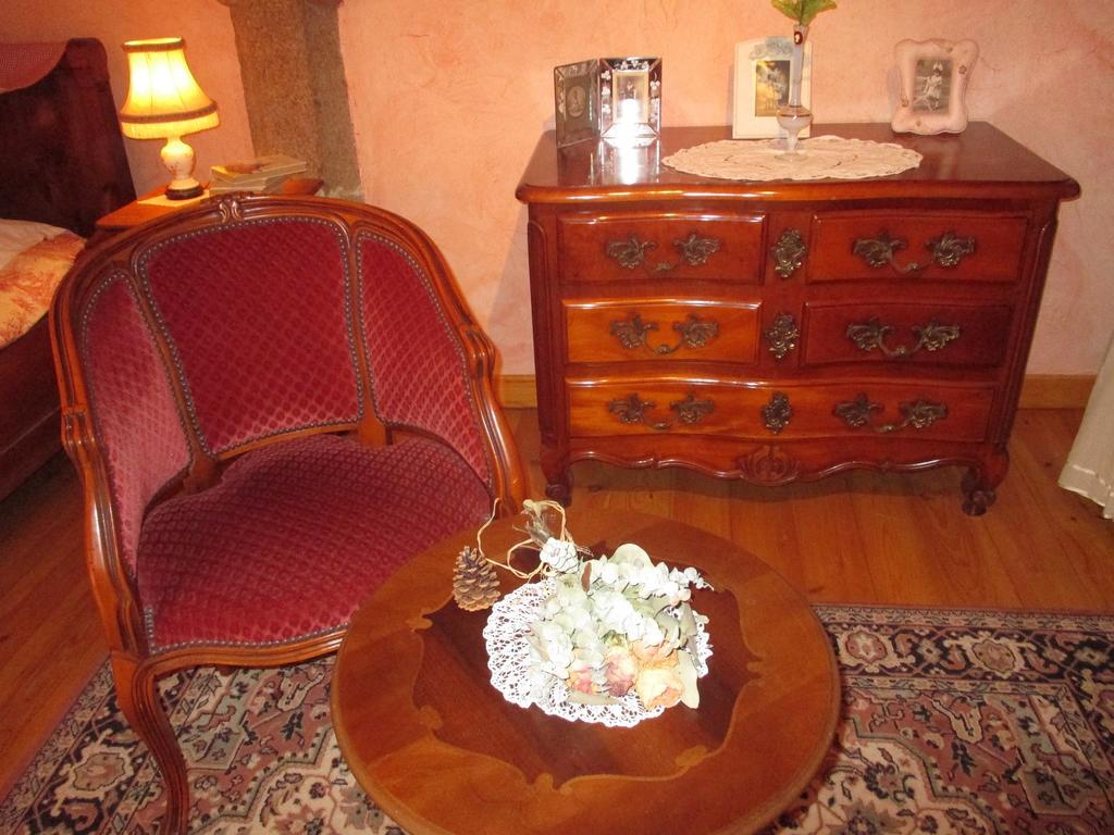 Les Sources Bed and Breakfast Poilley  Εξωτερικό φωτογραφία