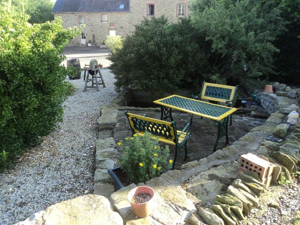 Les Sources Bed and Breakfast Poilley  Εξωτερικό φωτογραφία