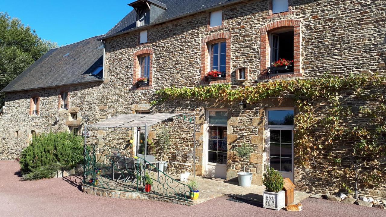 Les Sources Bed and Breakfast Poilley  Εξωτερικό φωτογραφία
